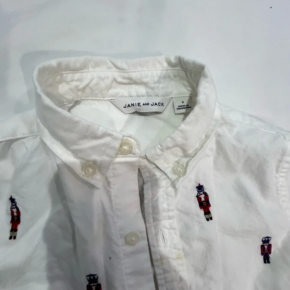 Nutcracker button down - Picture 3 of 3